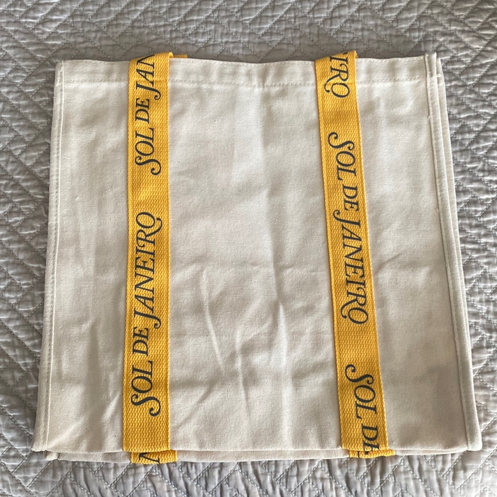 NWOT Sol de Janeiro Recycle Canvas Tote/beach bag